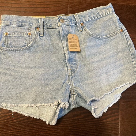 Levi's Pants - Levi's jean shorts high waisted